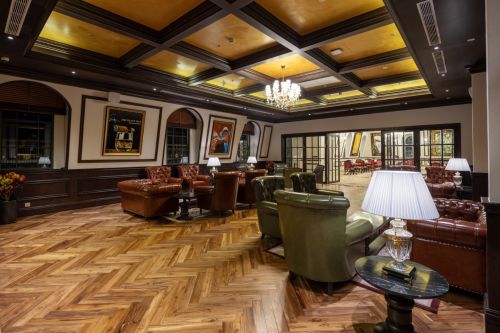 Cigar Lounge